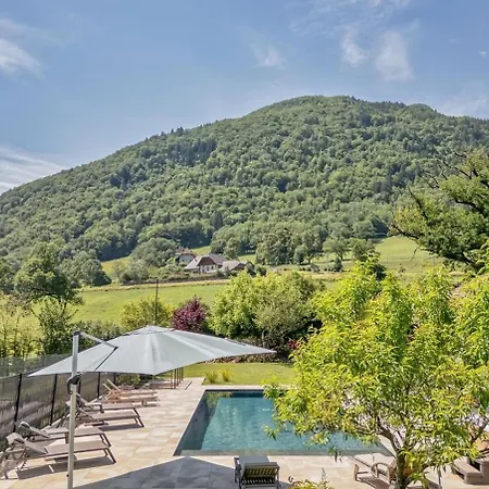 Lescapade Du Col Cozy 2-bedroom *